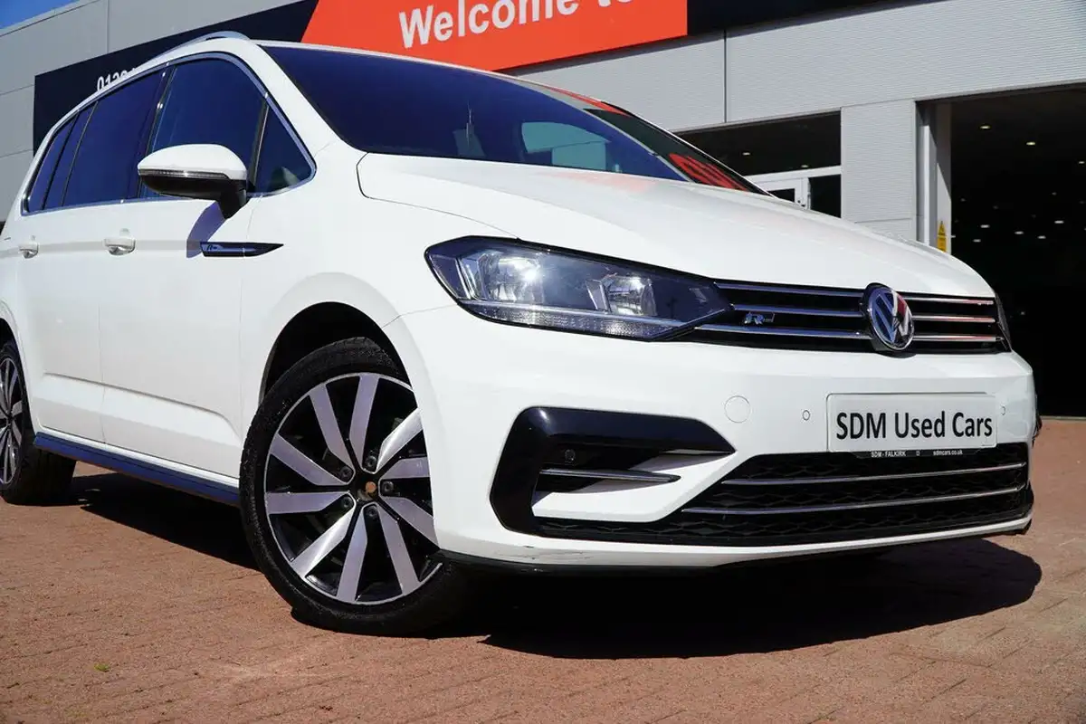 2019-volkswagen-touran-15-tsi-r-line-dsg-big-4