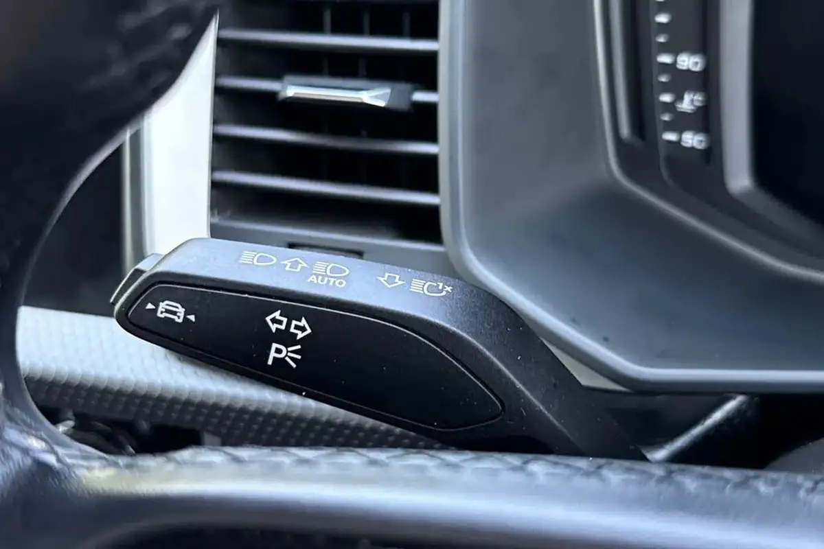 2022-audi-a1-10-30-tfsi-sport-big-35