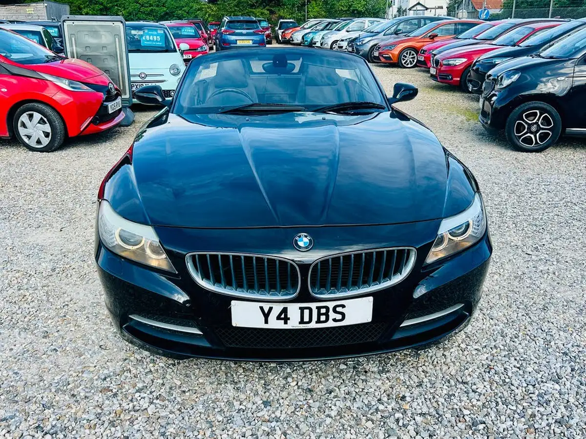 2009-bmw-z4-30-sdrive30i-258bhp-auto-big-2