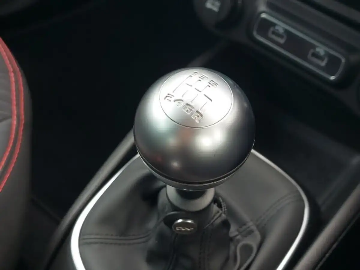 2021-fiat-500l-14-sport-ss-big-16