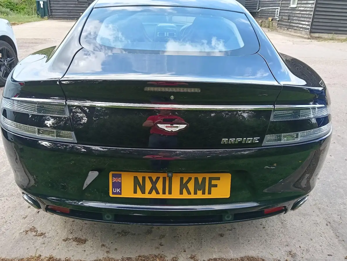2011-aston-martin-rapide-s-v12-60-big-17