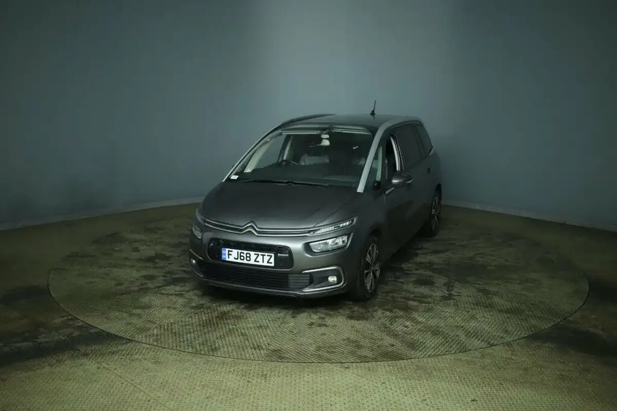 2018-citroen-grand-c4-spacetourer-15bluehdi-flair-big-4