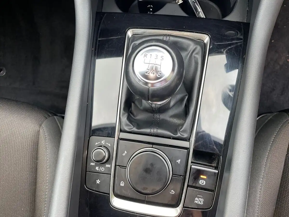 2021-mazda-mazda3-20-se-l-lux-122ps-hatchback-5d-big-18