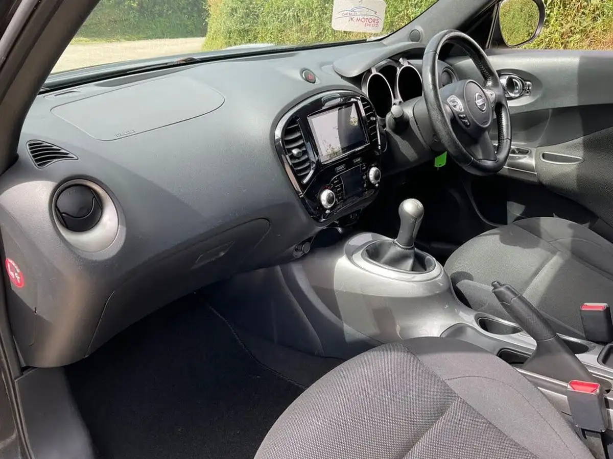 2013-nissan-juke-16-acenta-ss-big-22