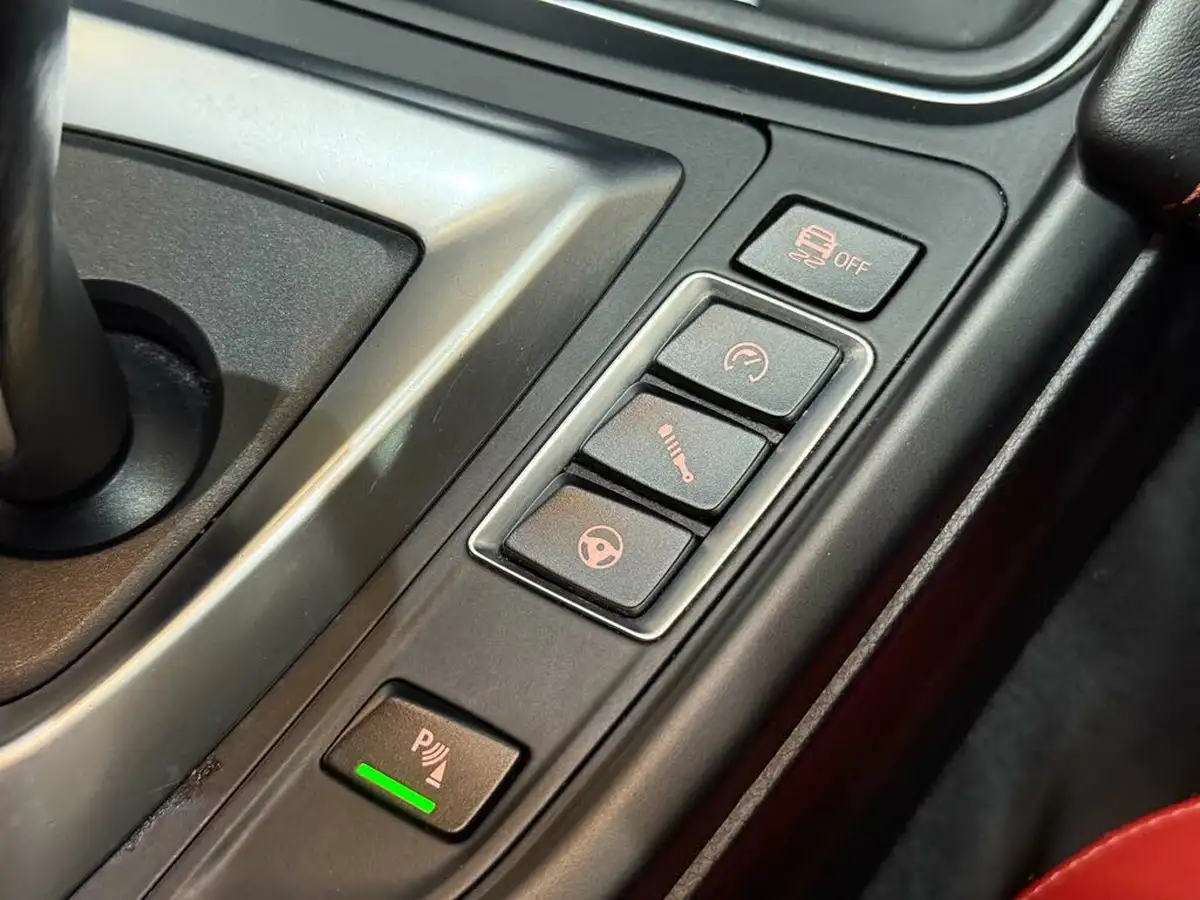 2015-bmw-4-series-30-m4-425bhp-ss-coupe-m-dct-big-42