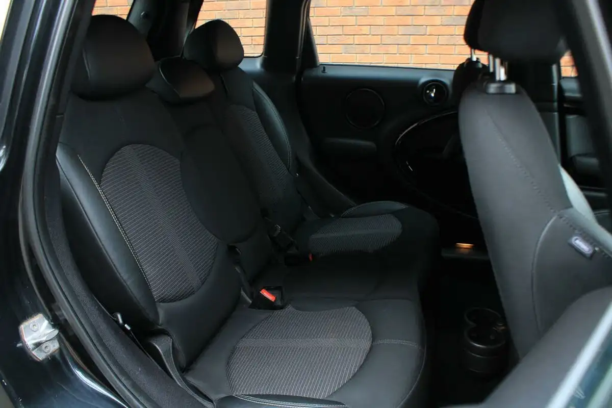 2014-mini-countryman-20td-cooper-sd-143bhp-all4-auto-big-7