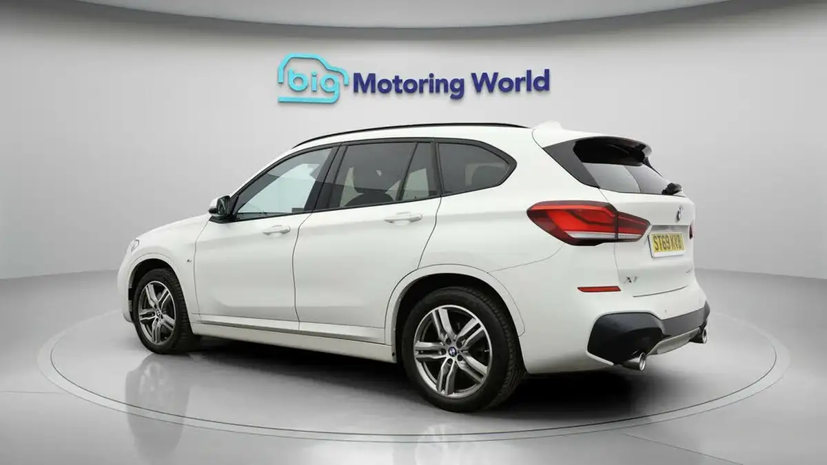 2019-bmw-x1-20-sdrive20i-m-sport-plus-pack-big-4