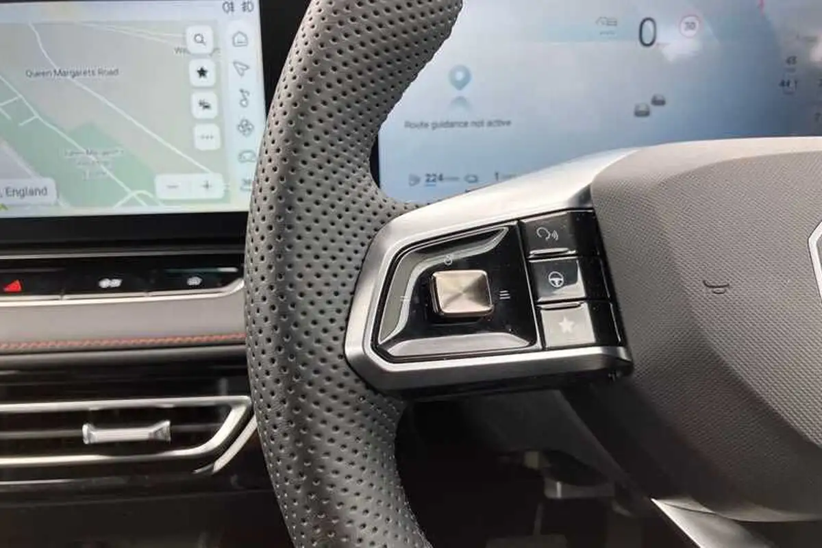2024-mg-hs-15t-gdi-trophy-273ps-plug-in-hybrid-1496cc-auto-big-20