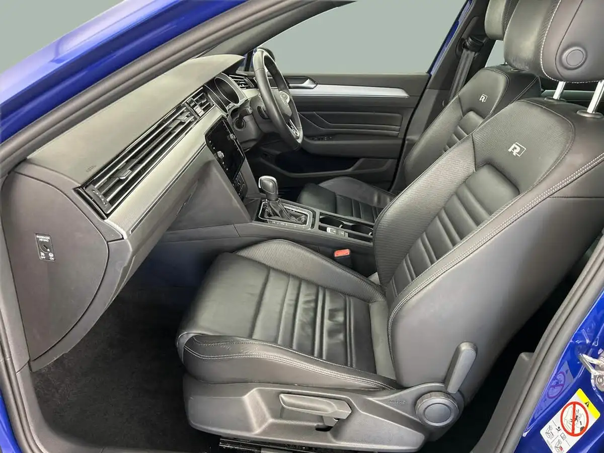 2023-volkswagen-passat-20tdi-r-line-big-13