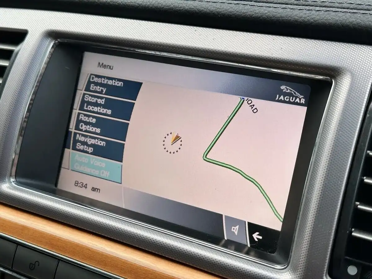 2008-jaguar-xf-27td-luxury-big-13