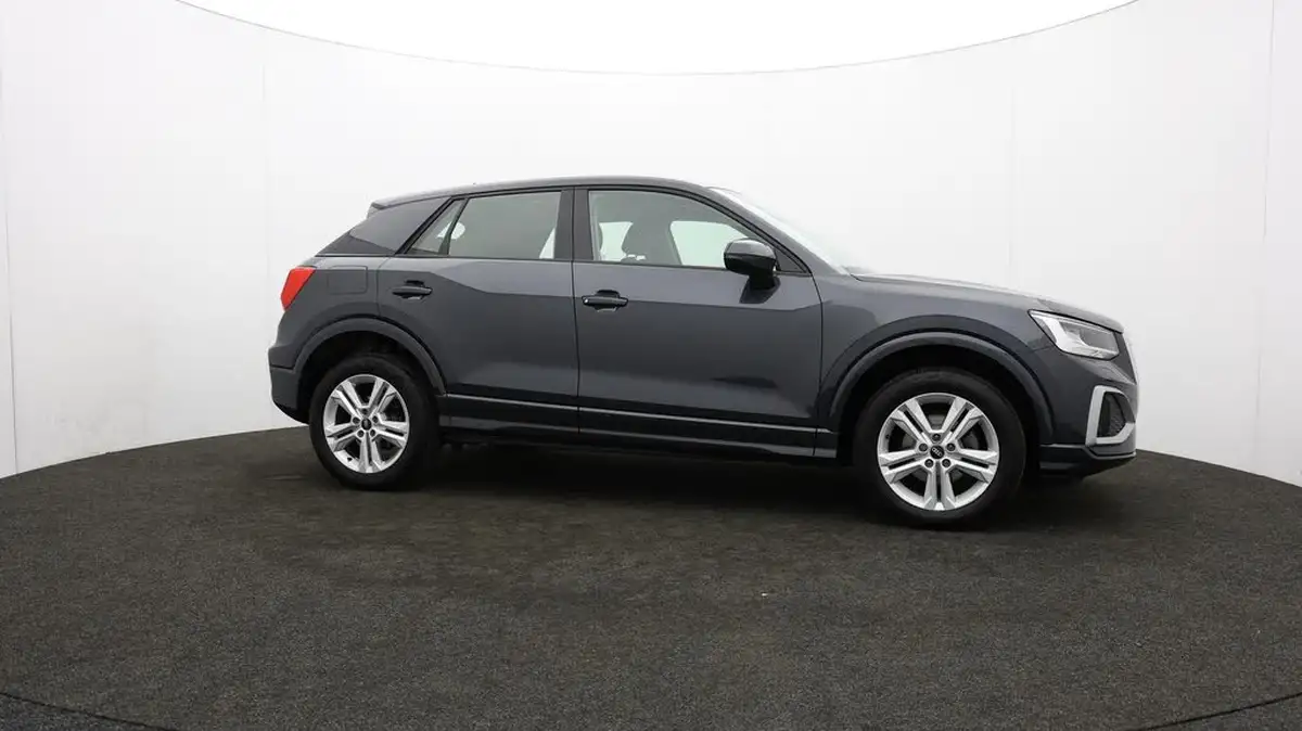 2021-audi-q2-15-35-tfsi-sport-big-44