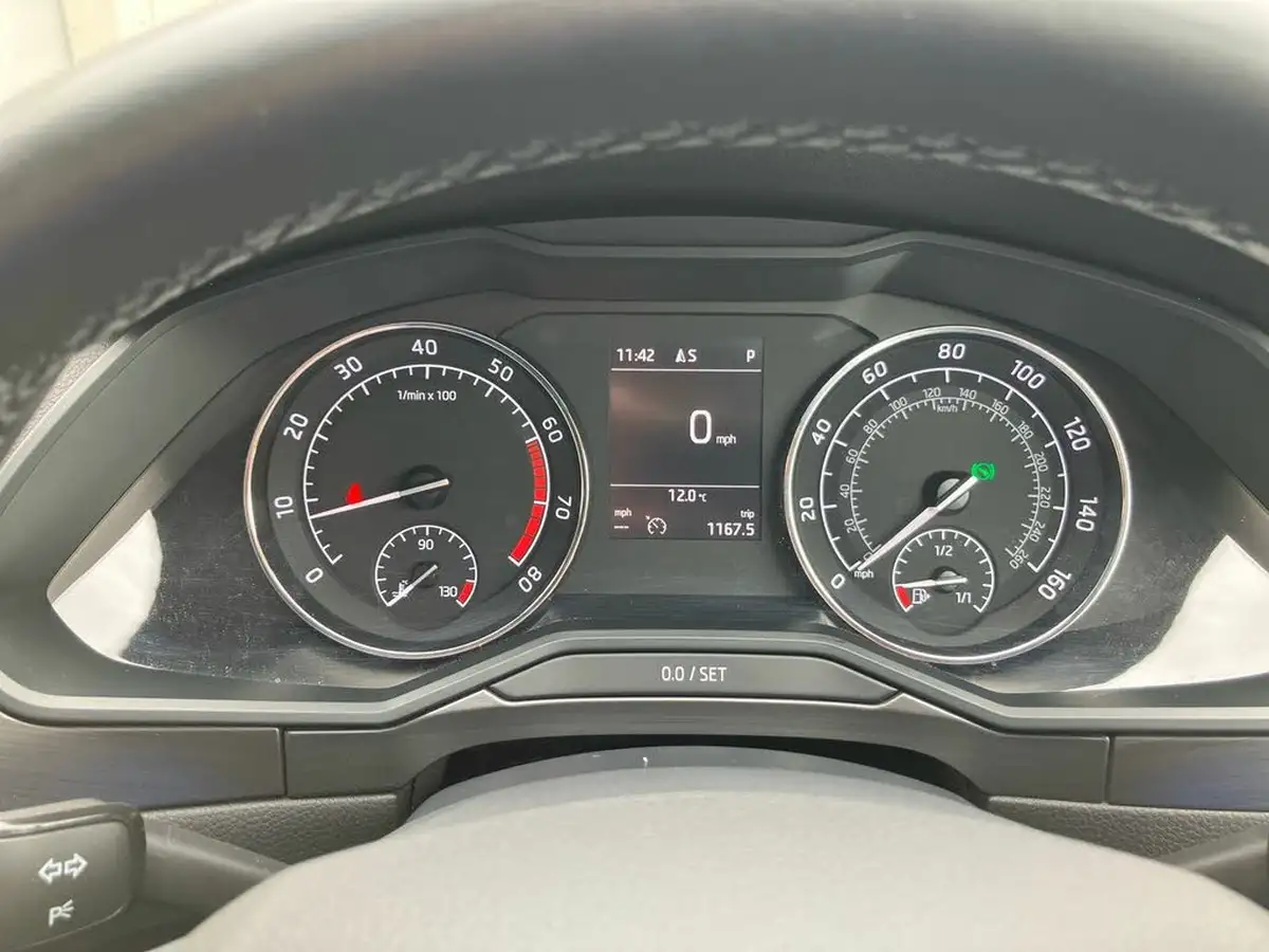 2018-skoda-superb-14-tsi-act-se-l-executive-hatchback-dsg-big-15