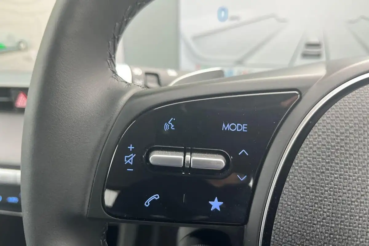 2024-hyundai-ioniq-5-e-premium-170ps-58kwh-rwd-big-9