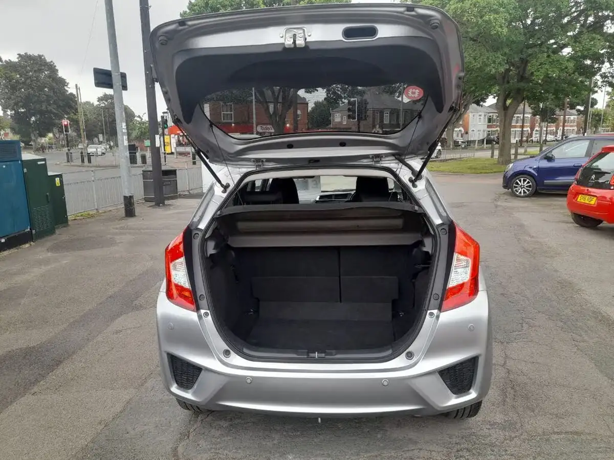 2018-honda-jazz-13-i-vtec-ex-navi-big-14