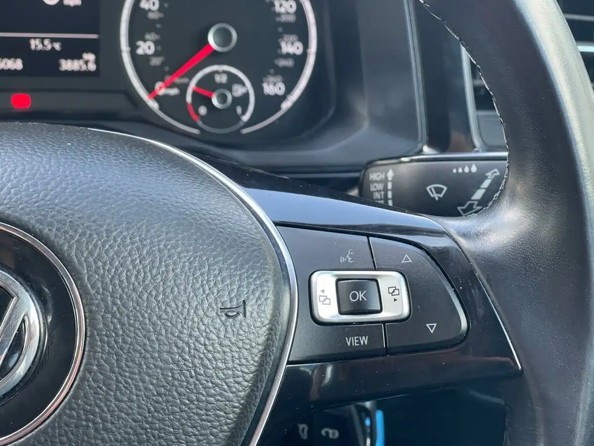 2019-volkswagen-polo-10-tsi-se-ss-big-32