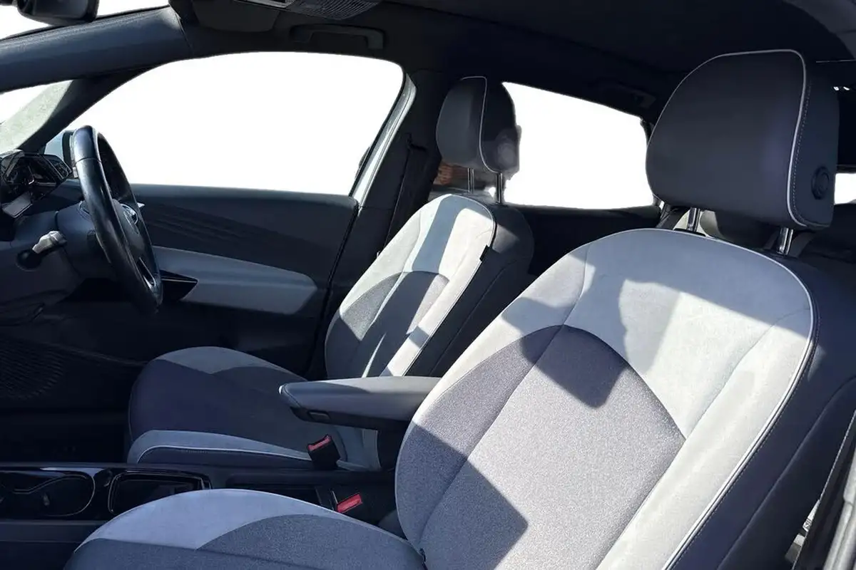 2020-volkswagen-id3-e-family-big-15