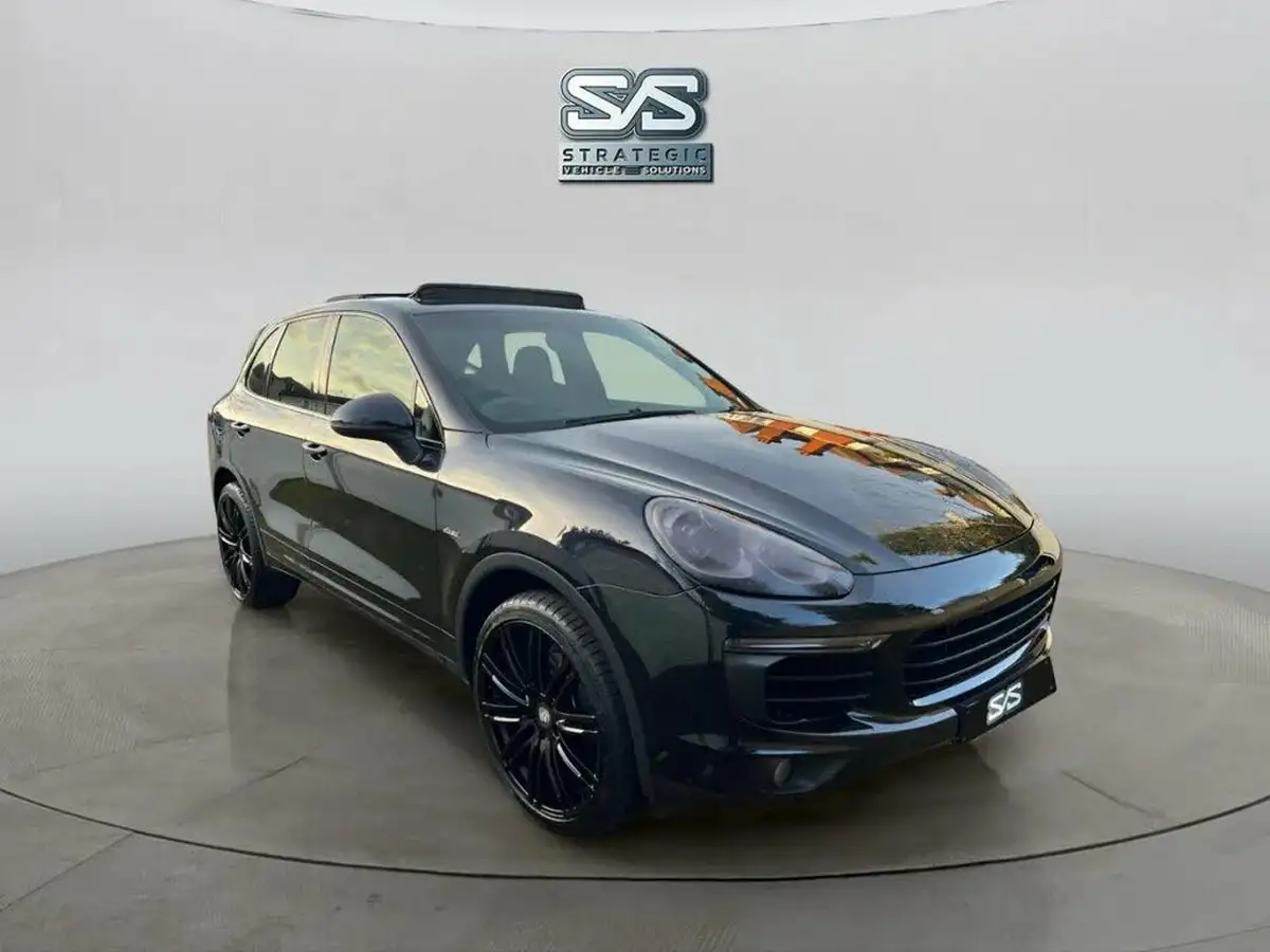 2014-porsche-cayenne-30td-big-12