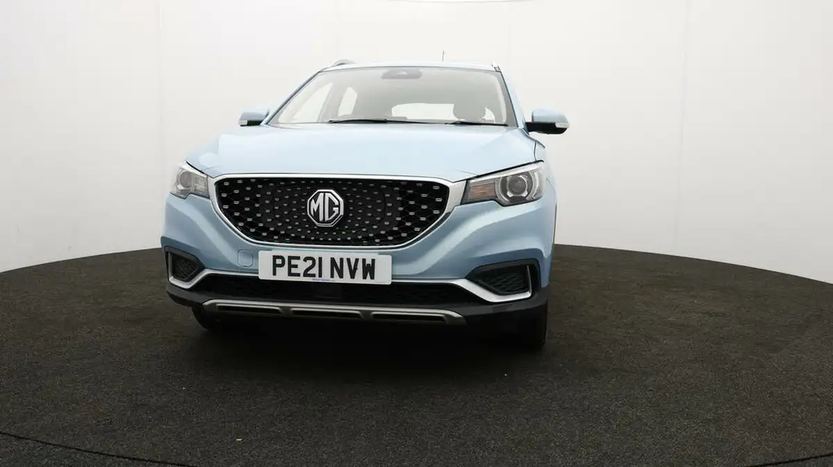 2021-mg-zs-suv-e-exclusive-ev-big-54