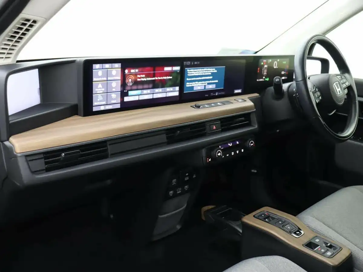 2021-honda-honda-e-e-advance-16in-big-18