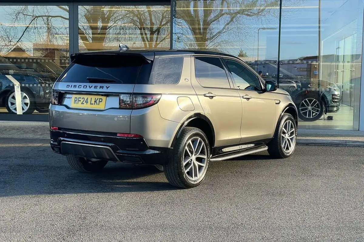 2024-land-rover-discovery-sport-15-p300e-dynamic-se-big-6