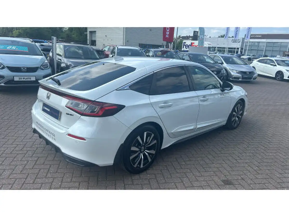 2025-honda-civic-20-i-mmd-elegance-big-34