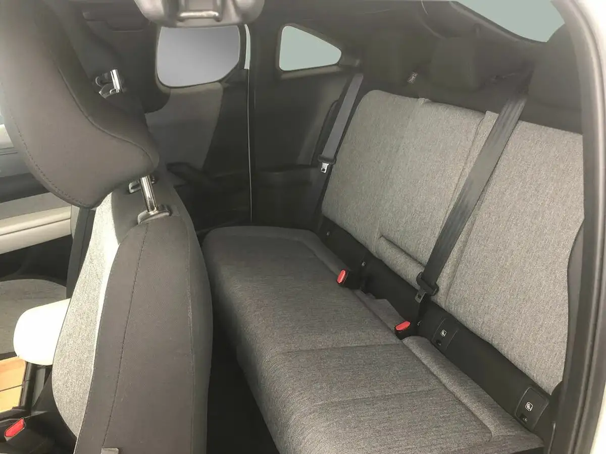 2022-mazda-mx-30-e-se-l-lux-big-33