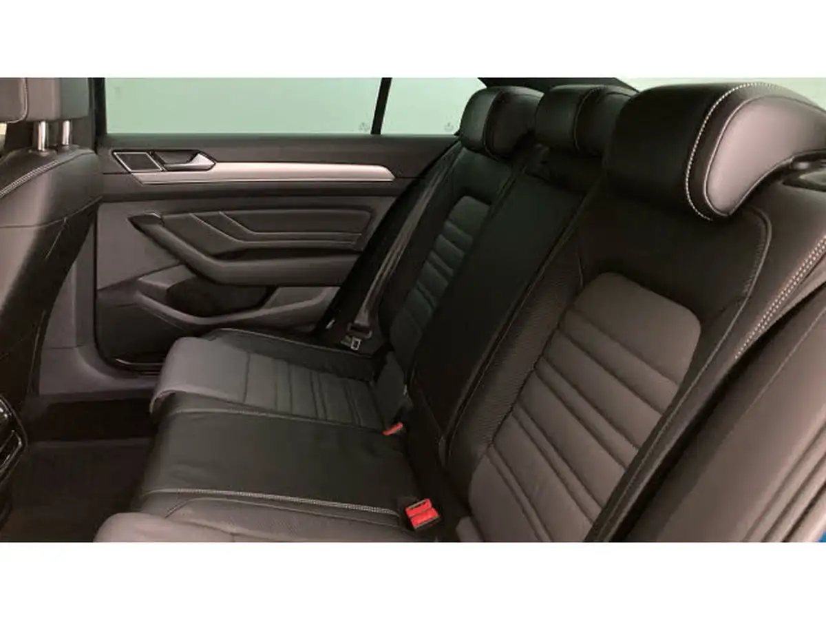 2022-volkswagen-passat-15-tsi-r-line-saloon-4d-big-15