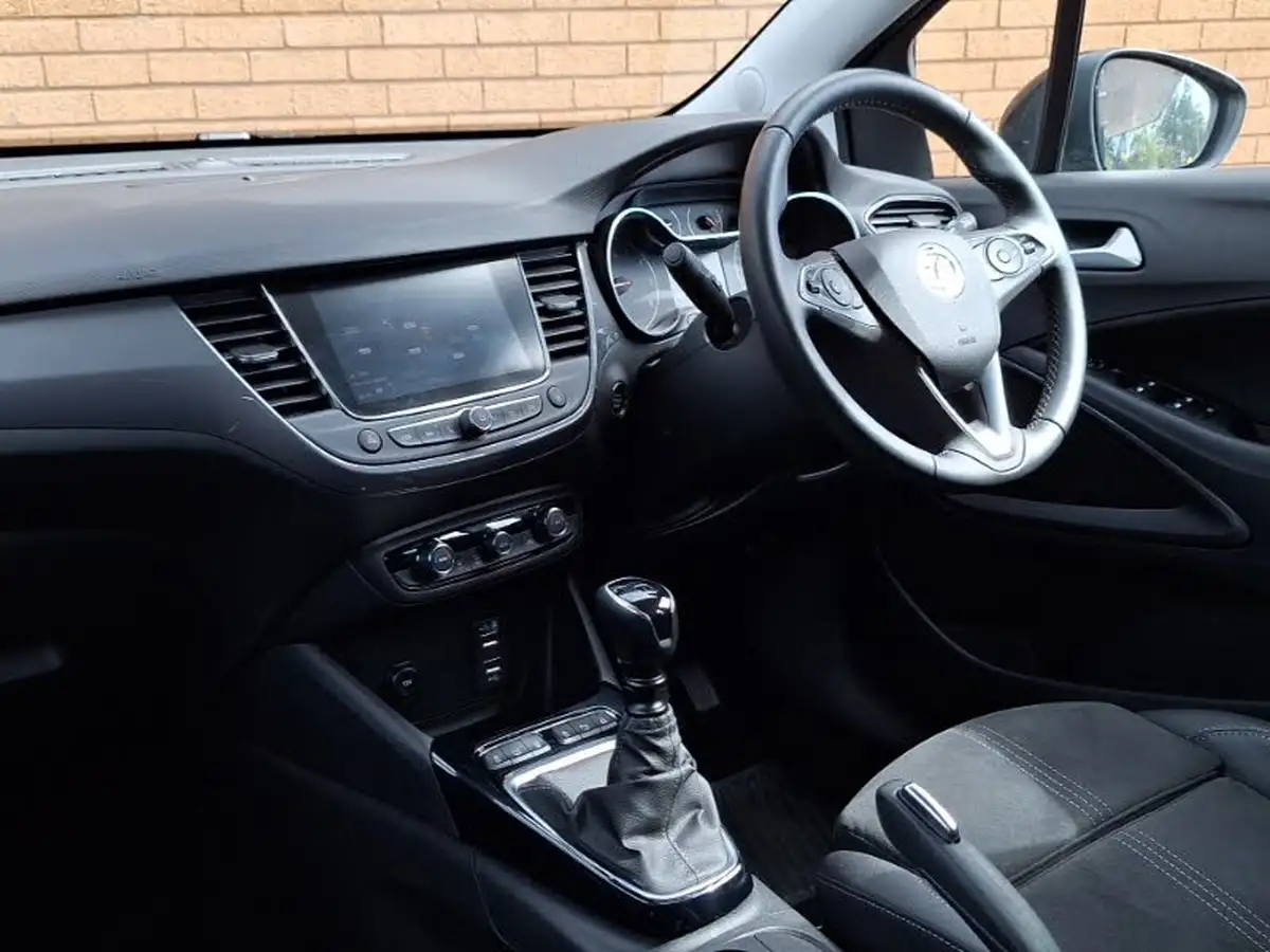 2024-vauxhall-crossland-12-ultimate-110ps-big-10