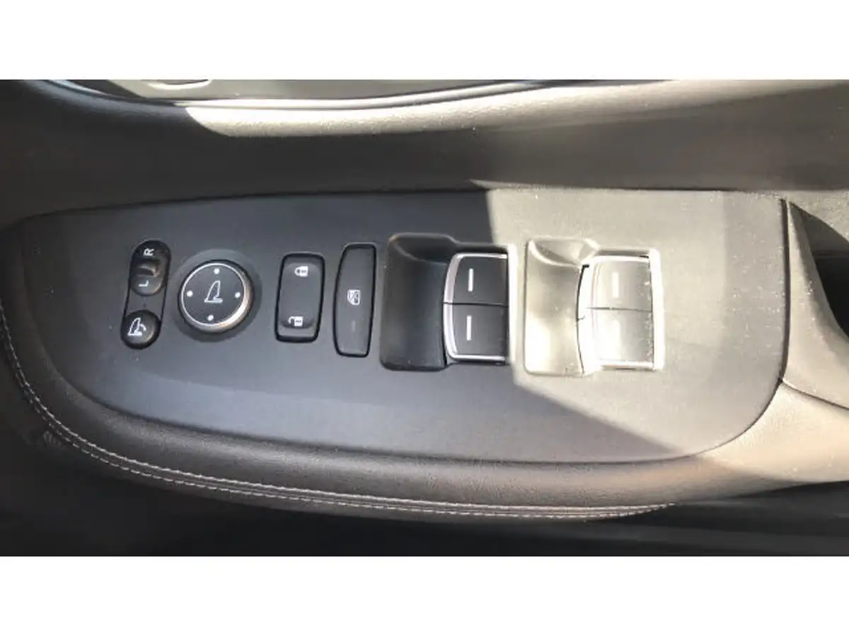 2023-honda-zr-v-20-i-mmd-advance-big-18