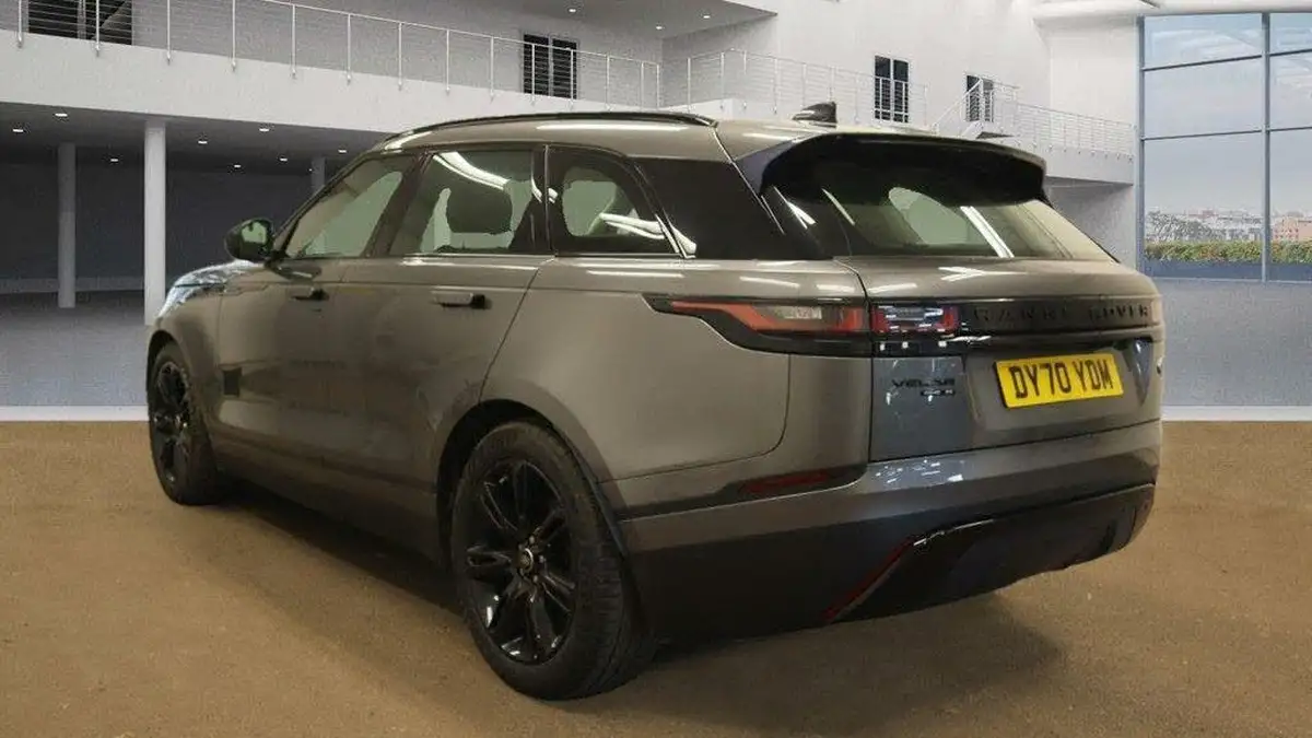 2020-land-rover-range-rover-velar-20-d240-se-big-1