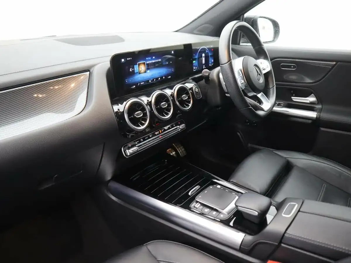 2022-mercedes-benz-gla-class-13-gla-250e-exclusive-edition-big-14