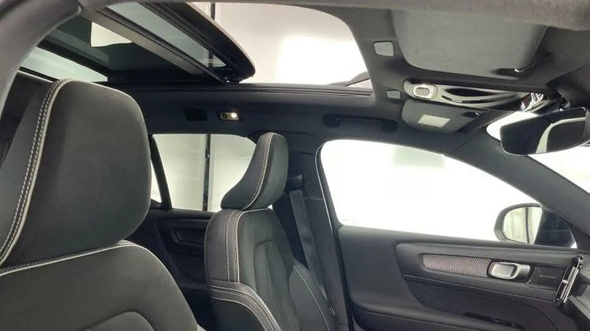 2021-volvo-xc40-15-t5-r-design-262bhp-big-16