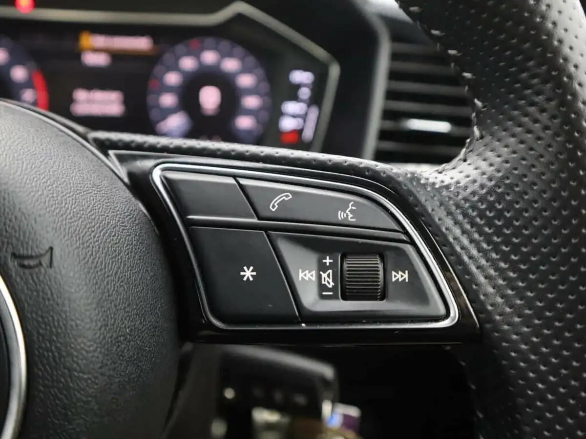 2020-audi-a1-10-30-tfsi-s-line-116ps-big-32