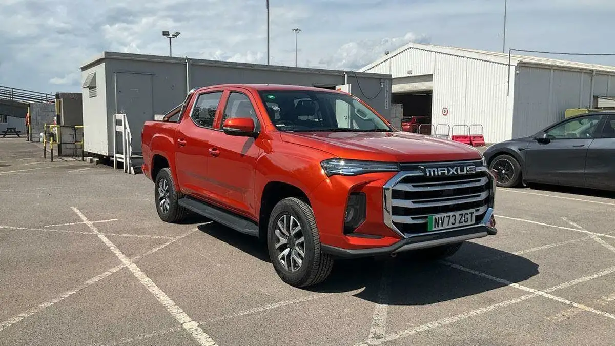 2023-maxus-t90ev-e-8855kwh-big-0