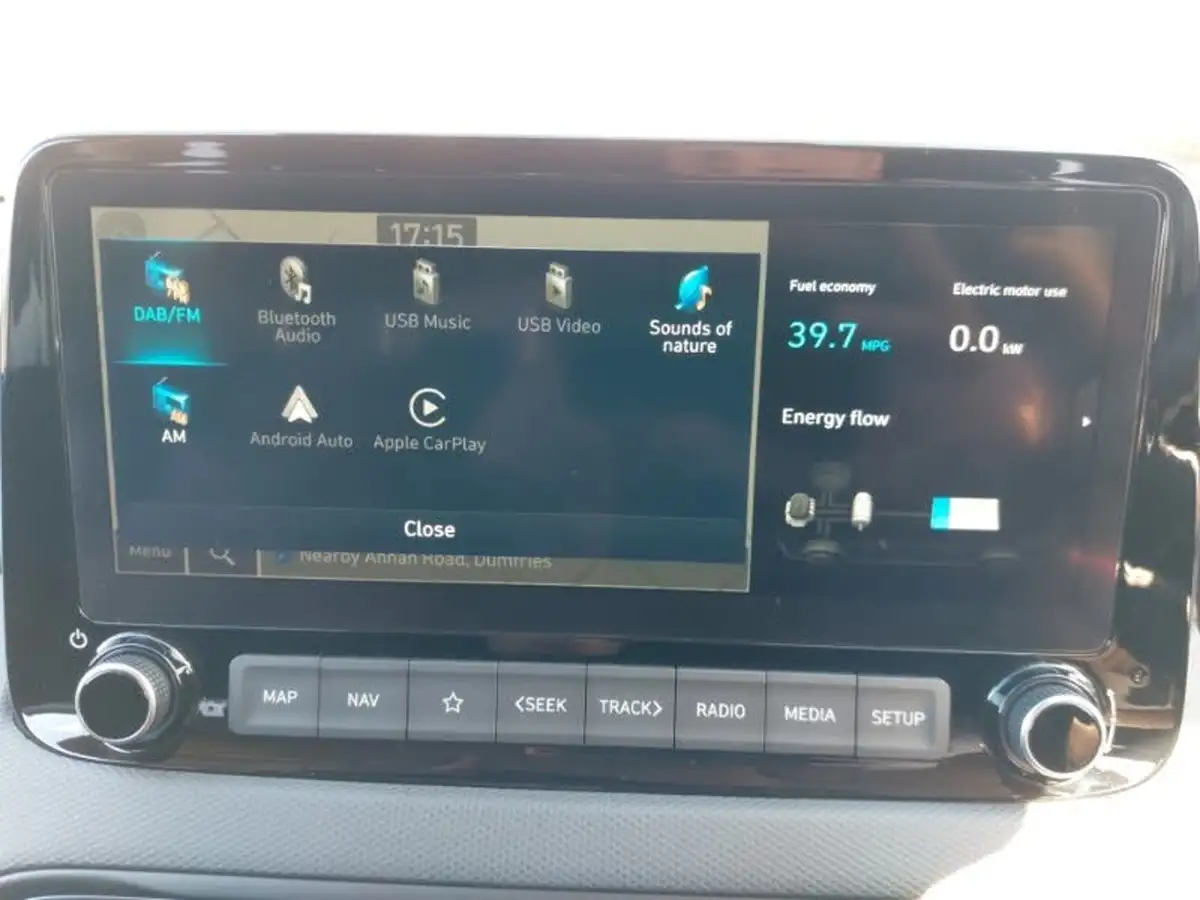 2022-hyundai-kona-16-gdi-premium-big-14