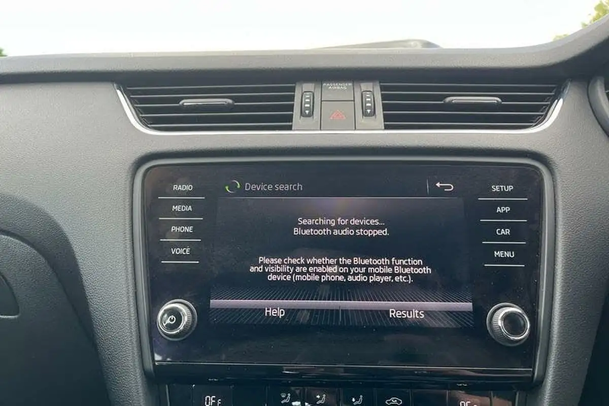 2018-skoda-octavia-10-tsi-se-estate-big-28