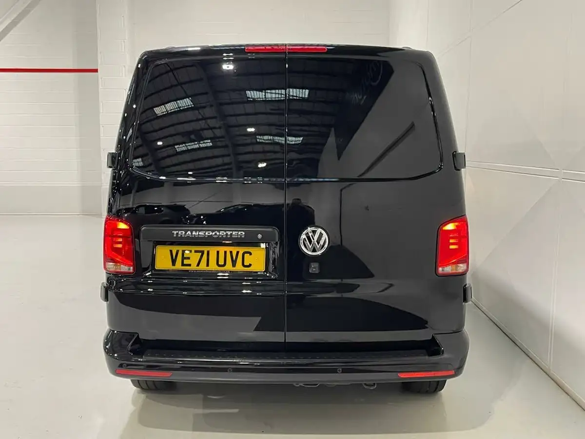 2022-volkswagen-transporter-20tdi-t30-highline-bmt-swb-150pseu6d-panel-van-big-4