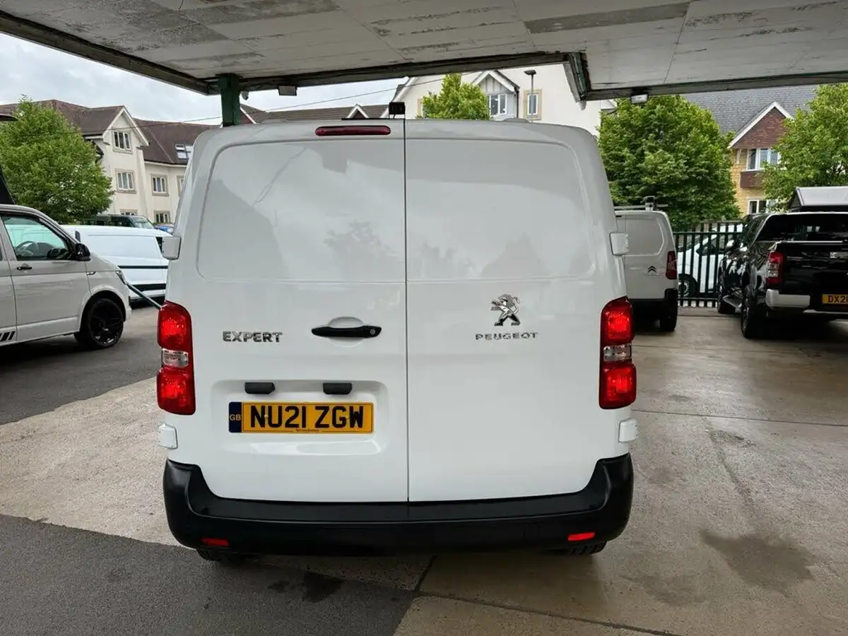 2021-peugeot-expert-20-bluehdi-professional-standard-1400-eu6d-crew-big-5