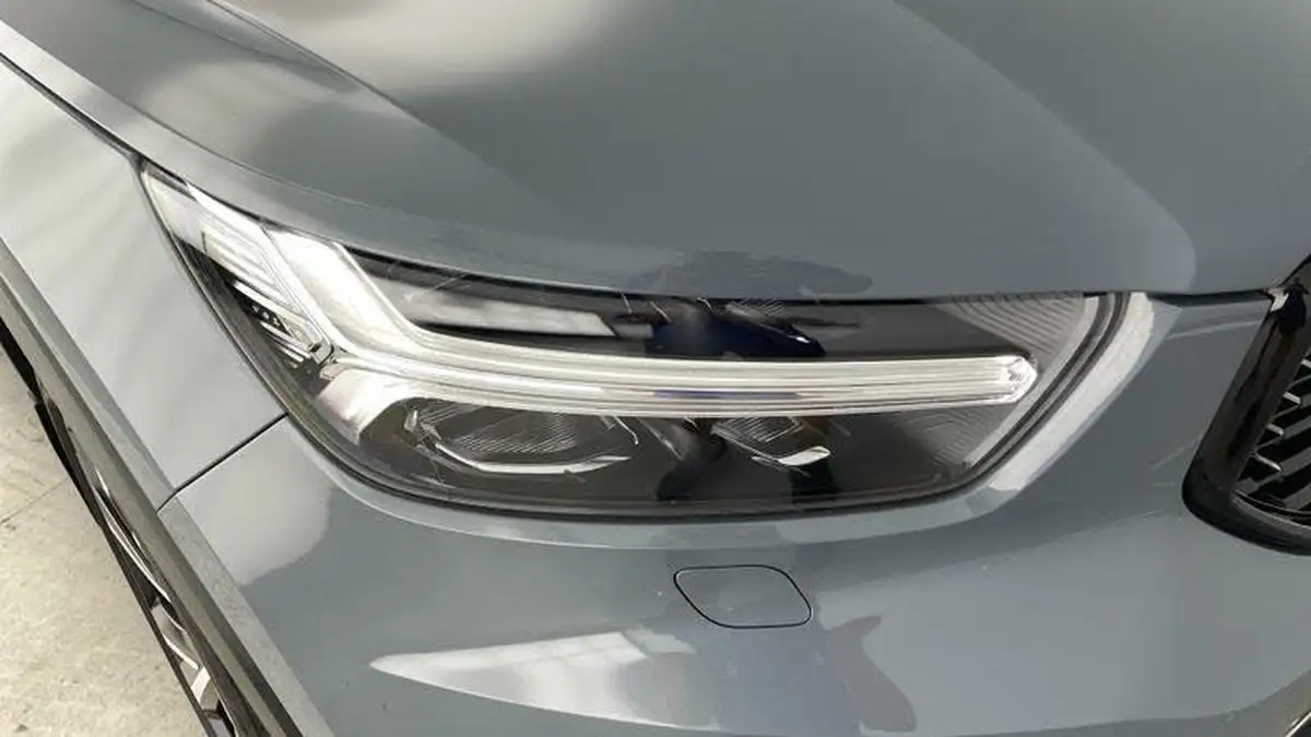 2021-volvo-xc40-20-b4-r-design-pro-194bhp-awd-auto-big-36