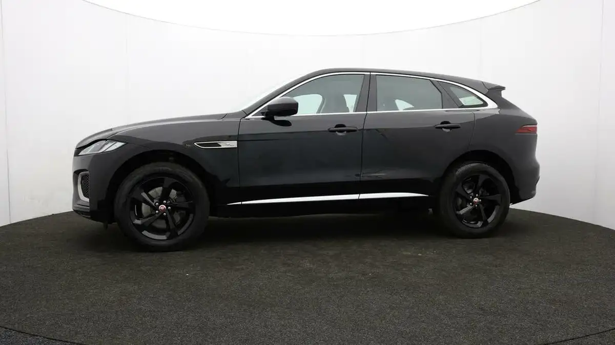 2022-jaguar-f-pace-20-d200-r-dynamic-s-big-66