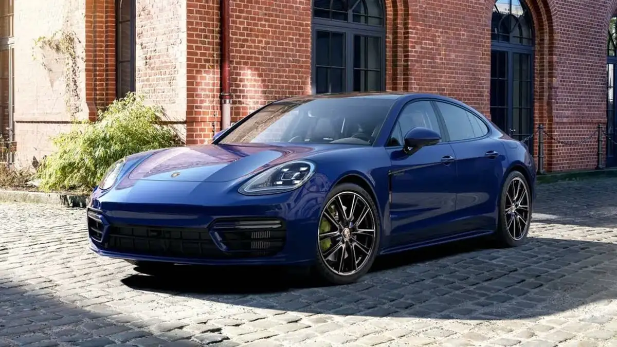 2023-porsche-panamera-30-4-e-hybrid-platinum-edition-hatchback-big-0