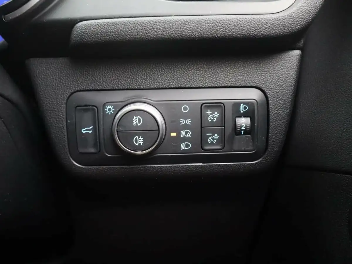 2022-ford-kuga-15-titanium-edition-big-38