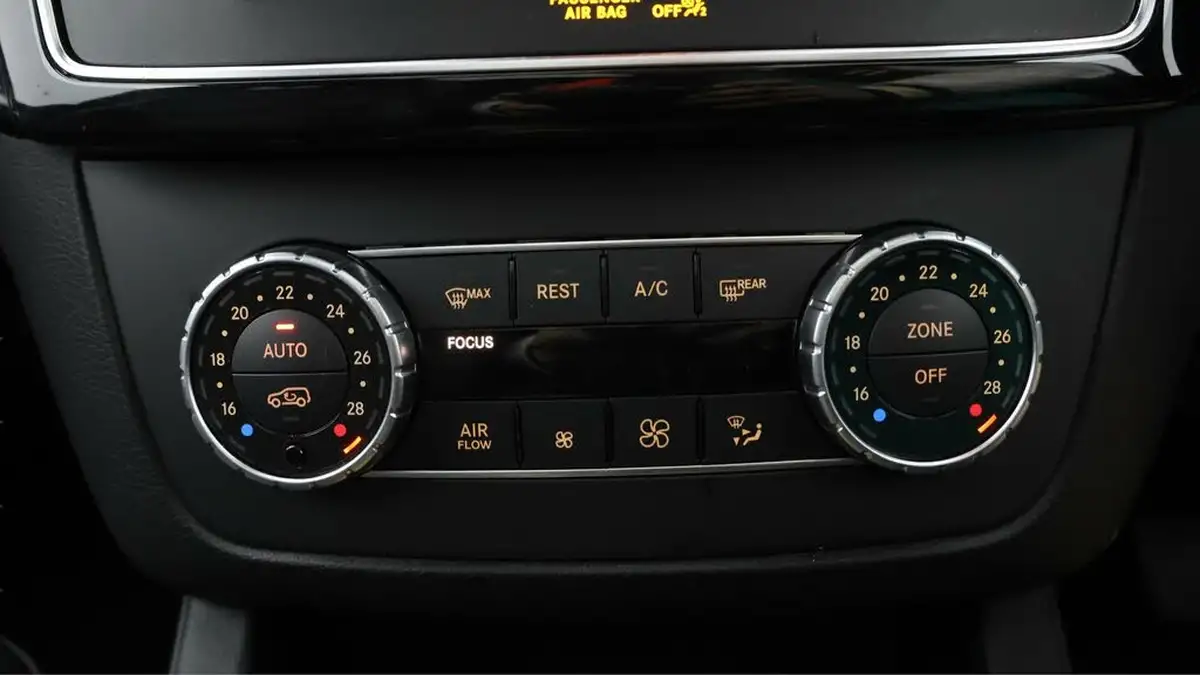 2019-mercedes-benz-gls-class-30d-gls-350d-amg-line-259ps-big-11