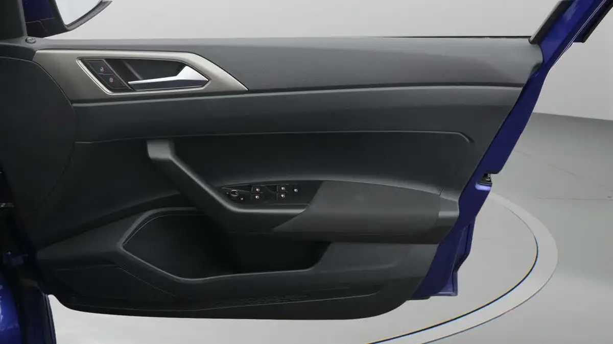 2019-volkswagen-polo-10-se-80ps-evo-big-14