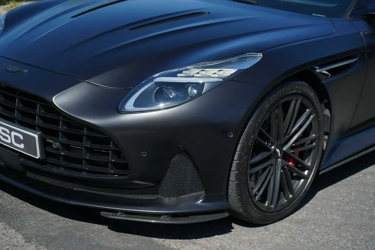 2024-aston-martin-db12-40-v8-auto-euro-6-ss-2dr-big-31