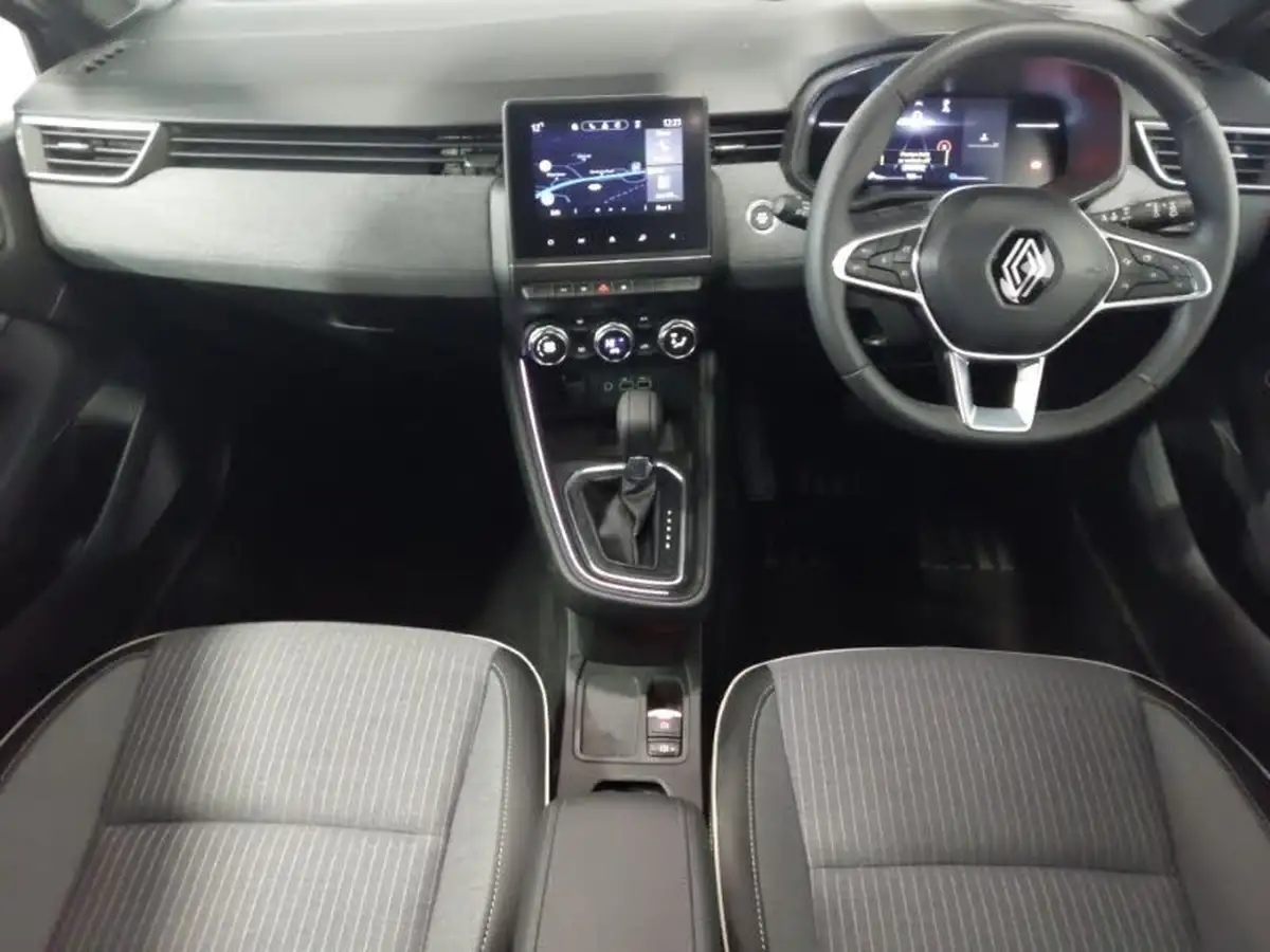 2024-renault-clio-16-techno-big-2