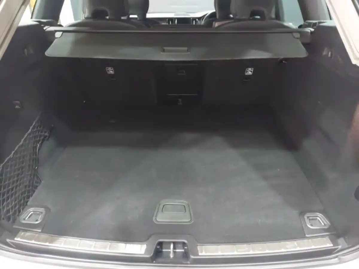 2023-volvo-xc60-20-b5-plus-big-7