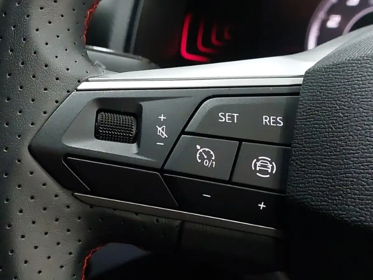 2024-seat-arona-10-tsi-fr-110ps-big-16