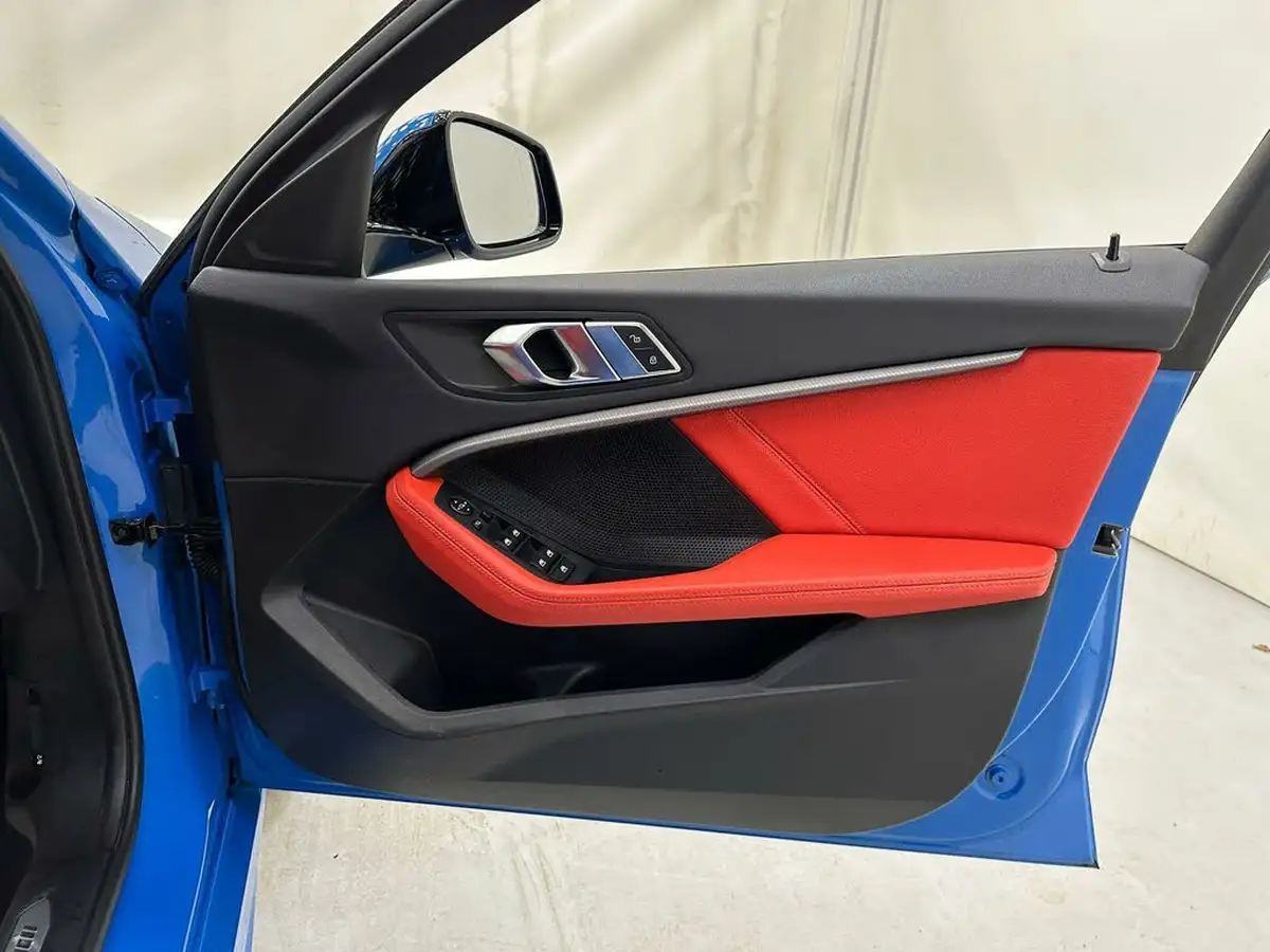 2020-bmw-1-series-20td-118d-sport-auto-big-29