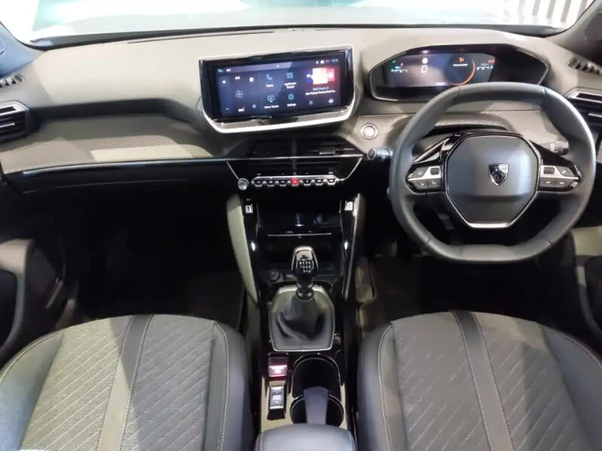 2023-peugeot-2008-suv-12-puretech-allure-big-2